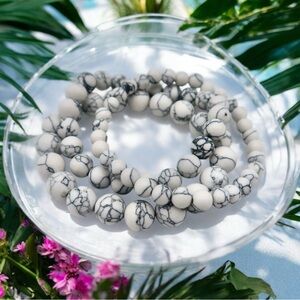 Natural Howlite Bracelet
